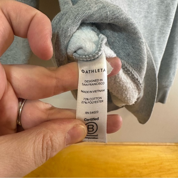 Athleta 24/7 Hoodie Sweatshirt in Gray Size Small - Picture 6 of 6